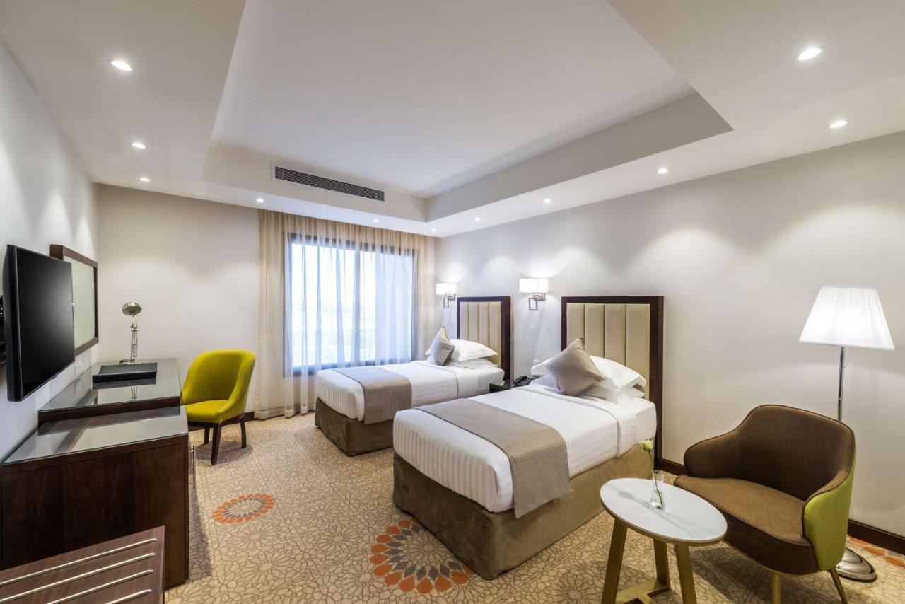 Best Western Plus Al Qurayyat City Center Zewnętrze zdjęcie