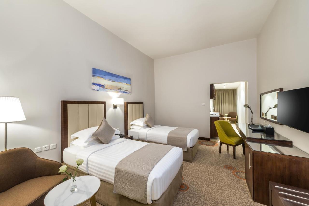 Best Western Plus Al Qurayyat City Center Zewnętrze zdjęcie