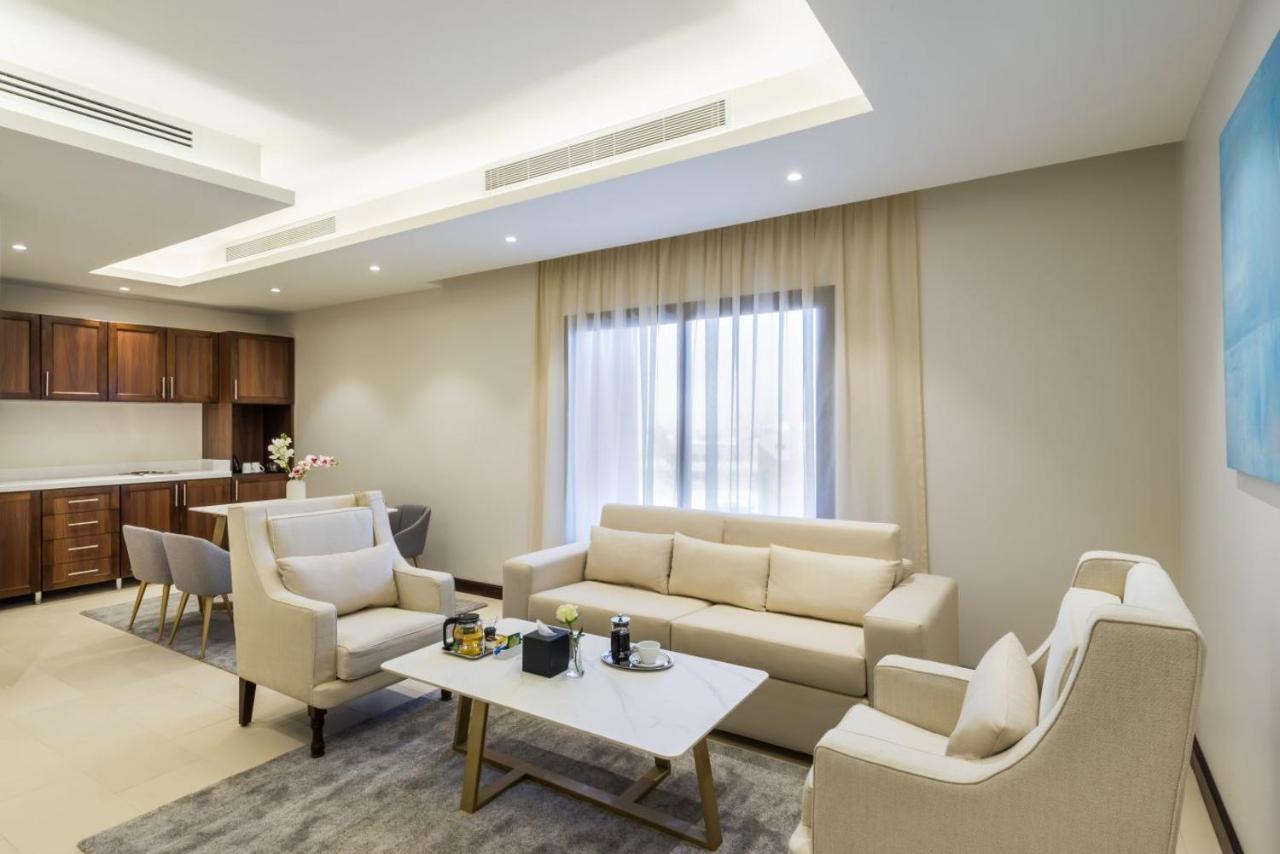 Best Western Plus Al Qurayyat City Center Zewnętrze zdjęcie